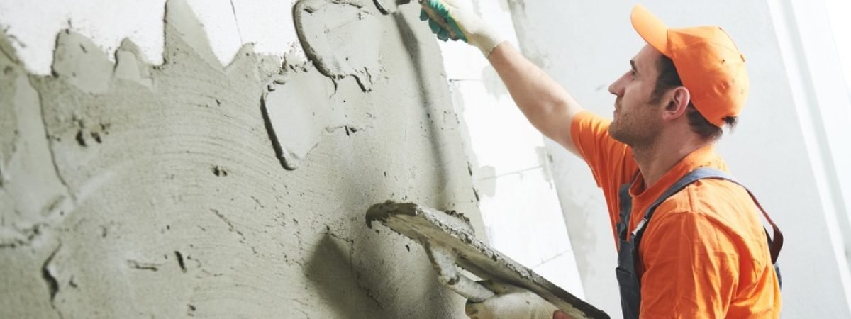 plaster-worker-in-uae-01